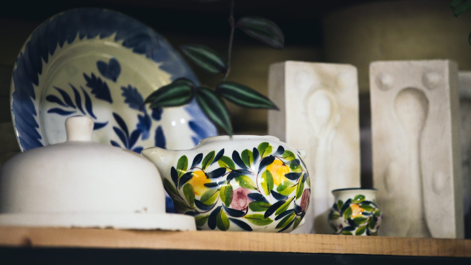 Vajilla y piezas artesanales Creare